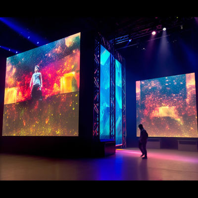 Display LED interior de 1920 x 1080 con 1500 nits Brillo y tiempo de respuesta de 8 ms