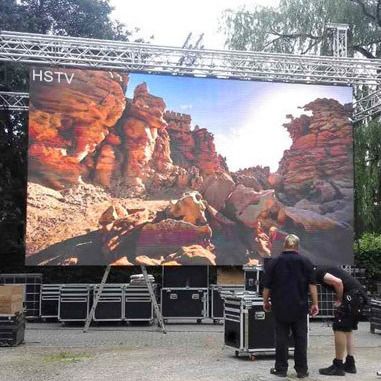 Pantalla LED de alquiler fija P 3.91 de color completo sin costuras con diseño elegante y ligero
